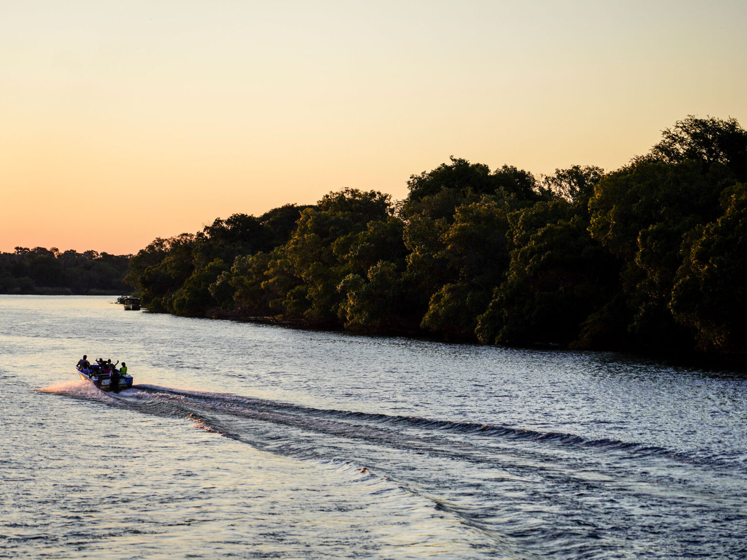 Zambezi-Cruise-Zambia-1536x1152