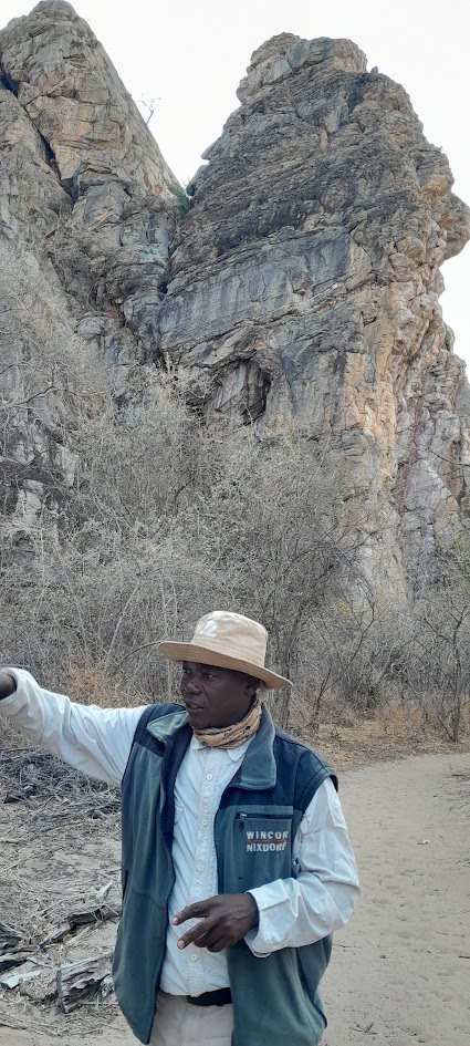 Guide at Tsodilo